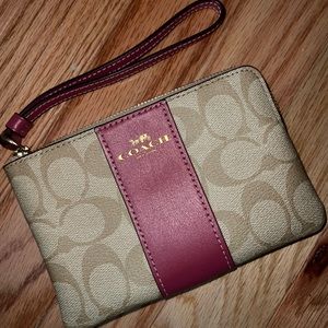 [Brand New] COACH Wristlet